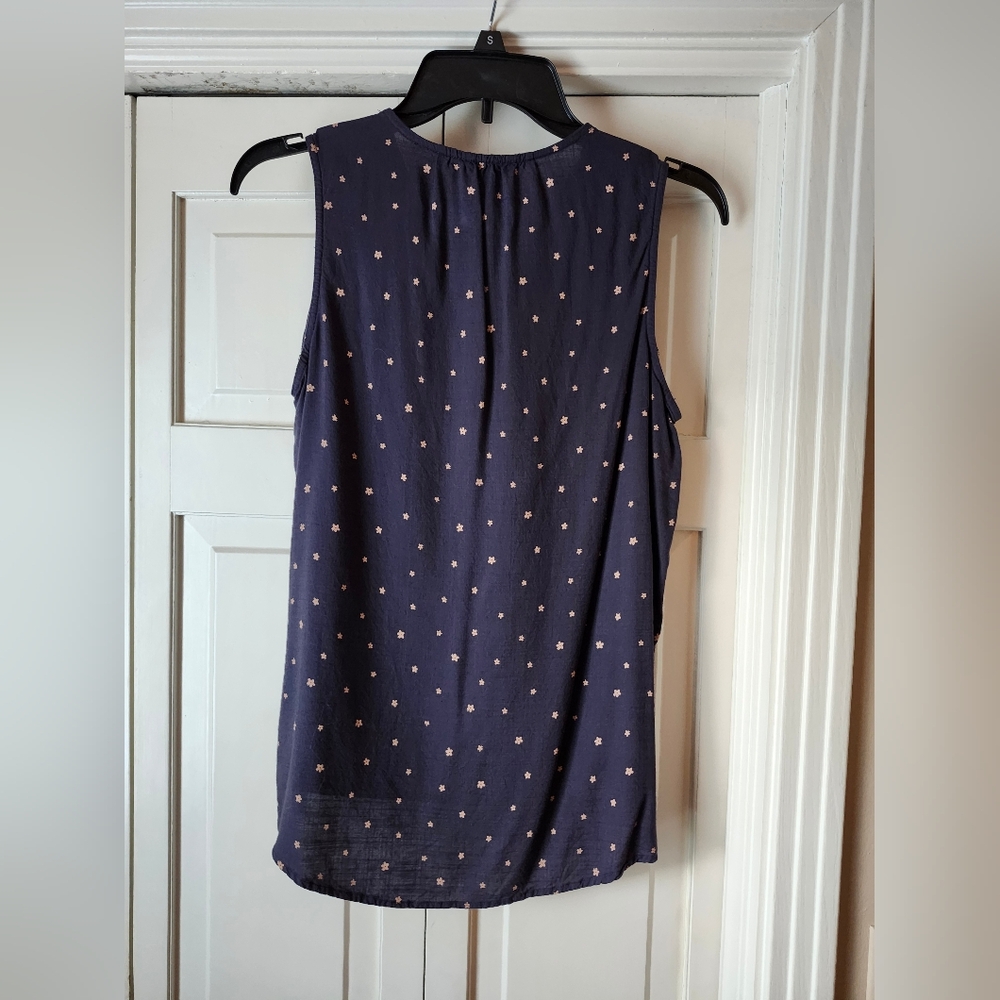 NWOT Navy Sleeveless Blouse with Pink Floral Print - Picture 2 of 4
